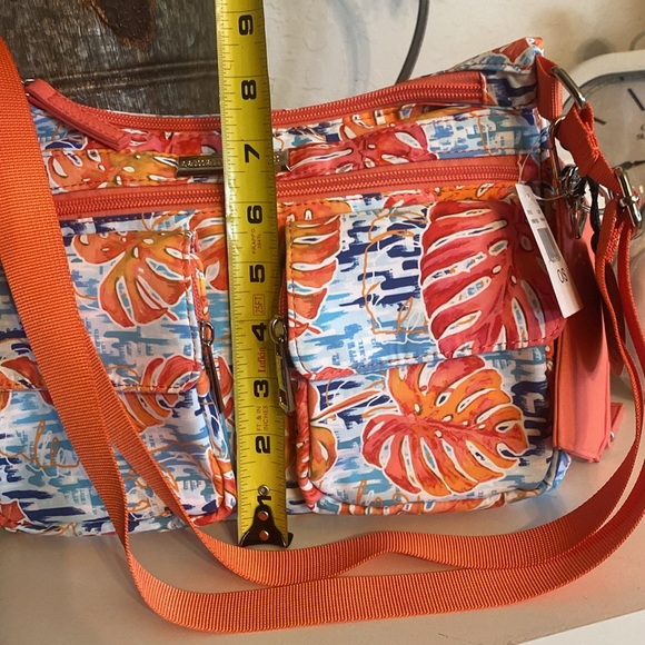 BNWT Samantha Brown To Go nylon multi color crossbody with adjustable strap - Picture 9 of 11